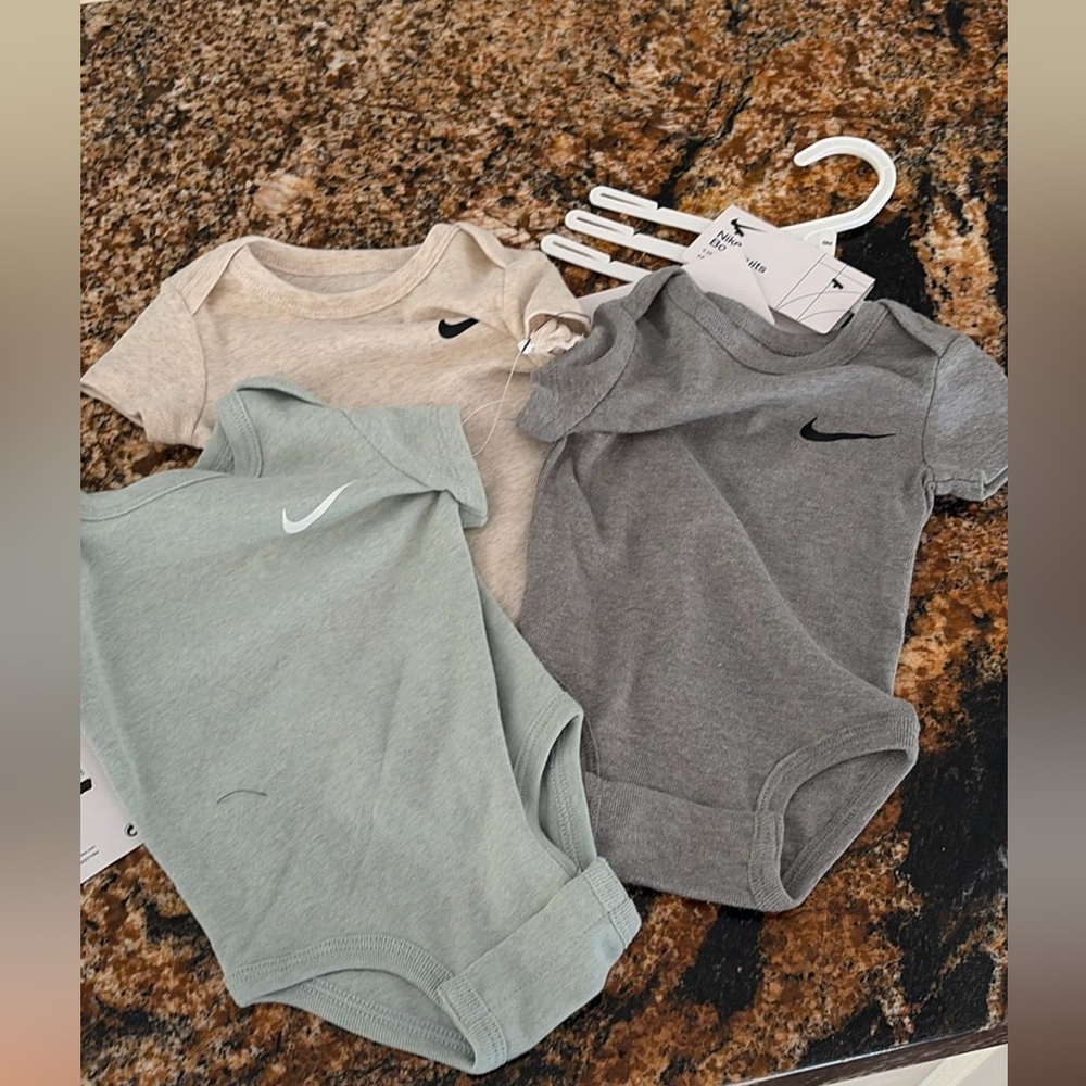 BUNDLE FOR KELLY - image 1